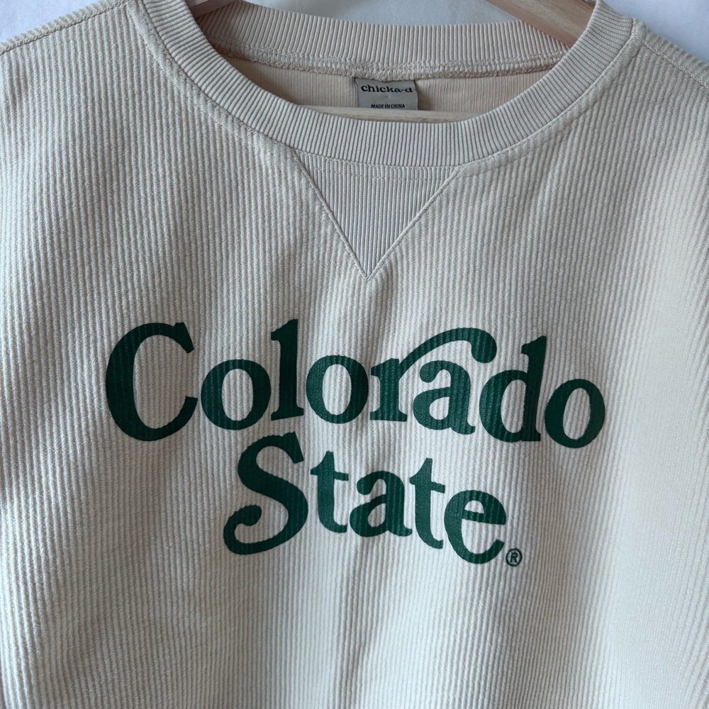 Colorado State Cropped Sweatshirt Medium Cream Ribbed Chicka-d - Picture 2 of 10
